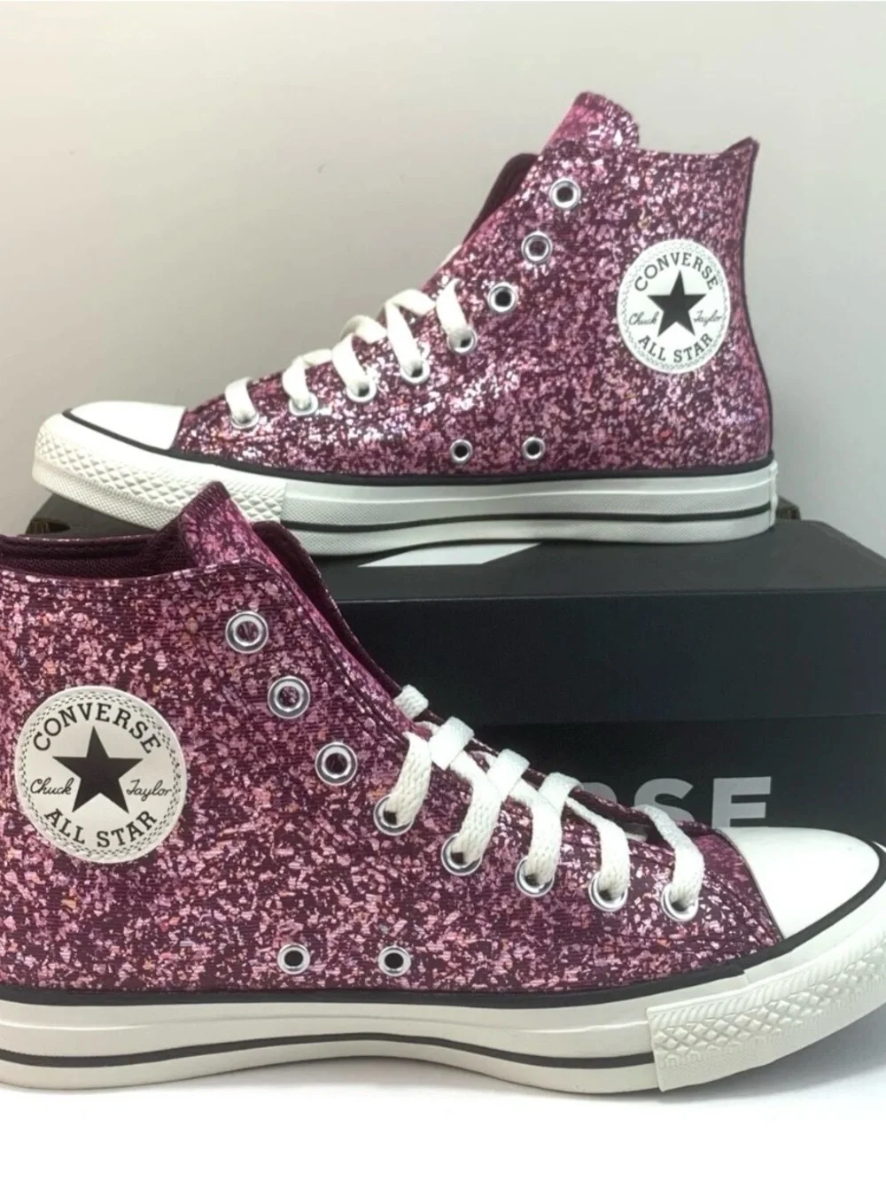 Women’s Converse Chuck Taylor All Star Hi Purple Glitter Shoe A11137C / Size 6.5
